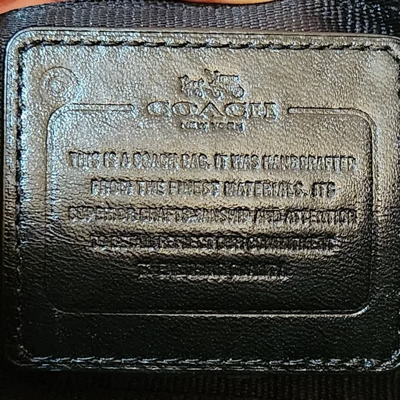 Coach Vintage Black Ranger Leather Crossbody Bag With Gold Chain ๐ฅ๐ฅ - Picture 12 of 16